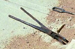 tongs